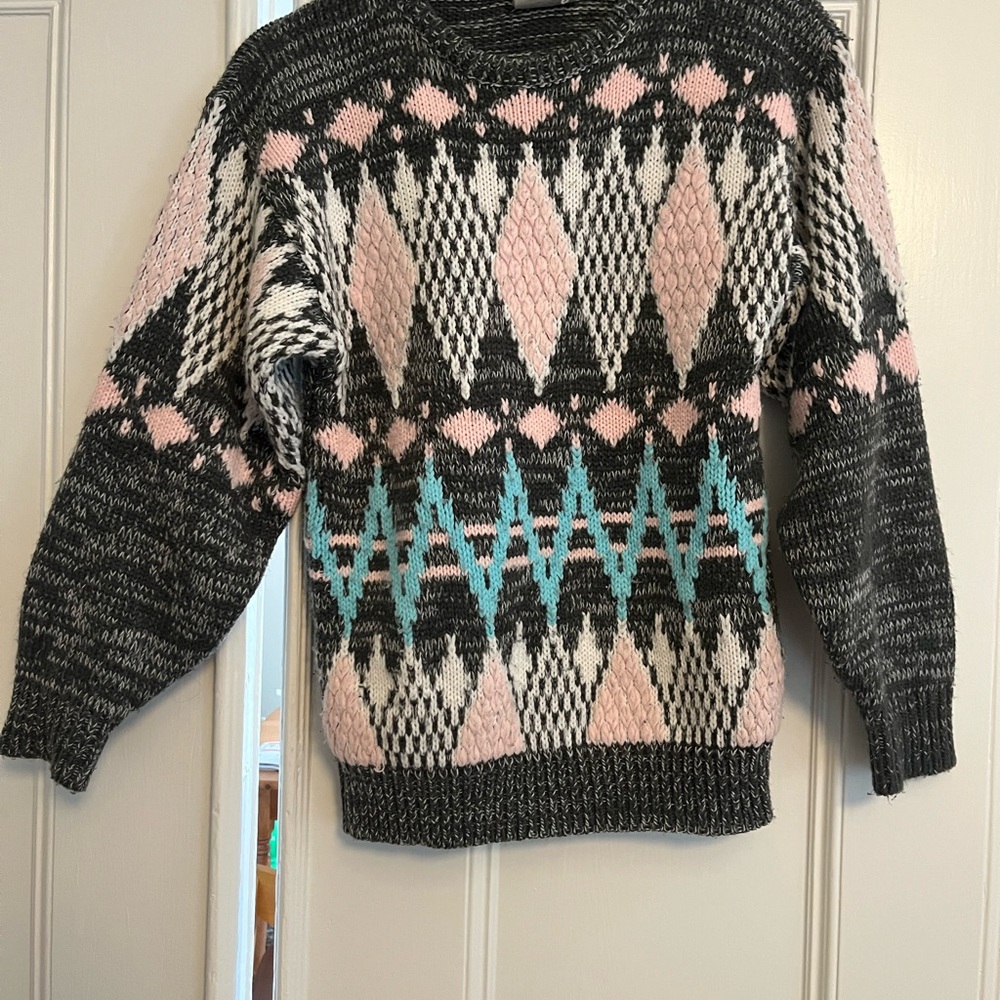 Retro Apres Sweater